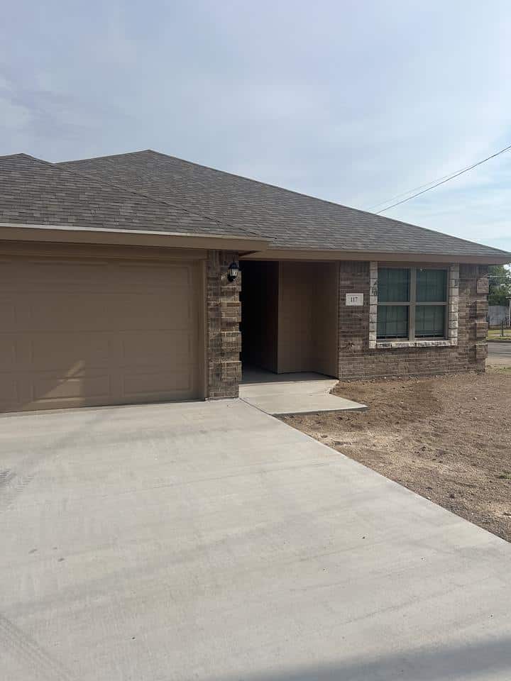 117 West Ave U San Angelo, Tx 76903